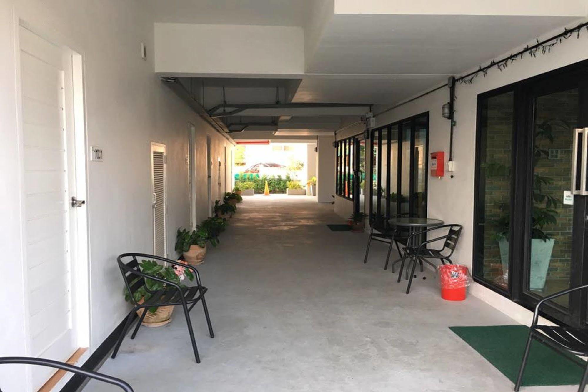 The Season Airport Udonthani Exterior foto